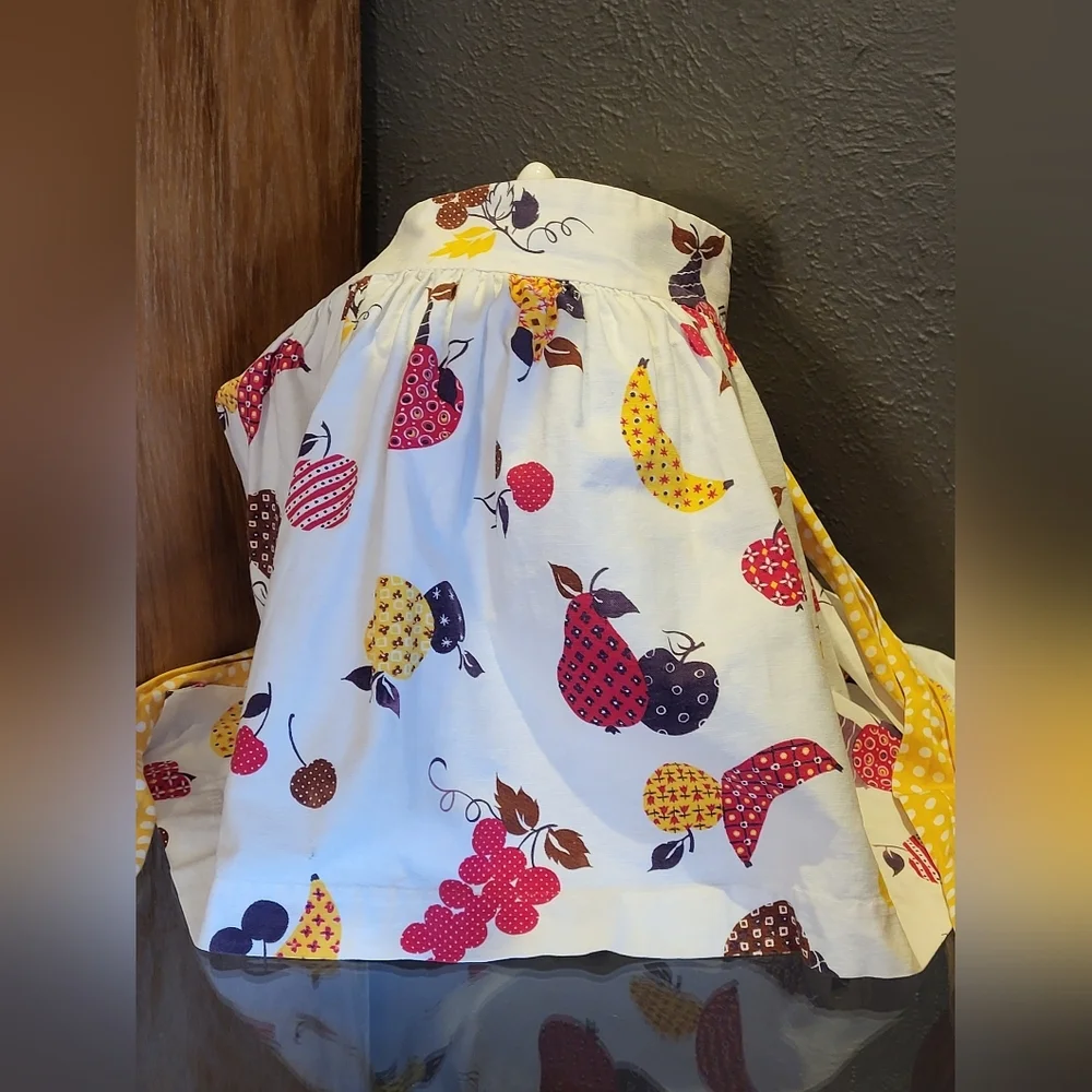 1960s Heavy Cotton Handmade Half Apron Fruit Design
